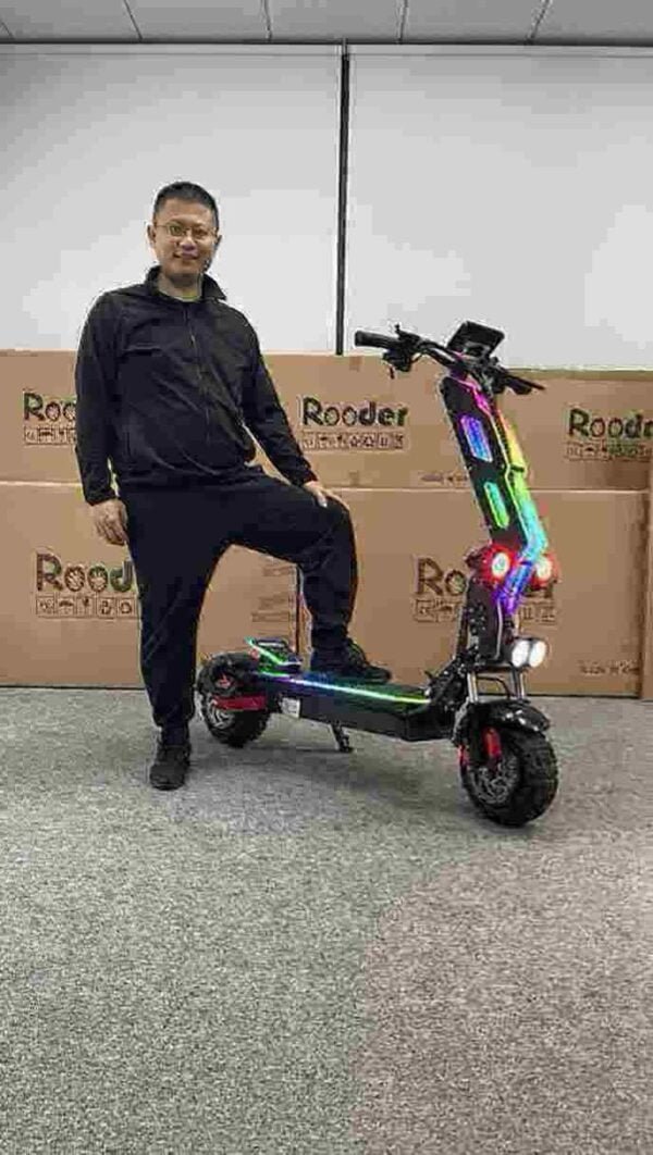 Usine de scooters électriques 2024