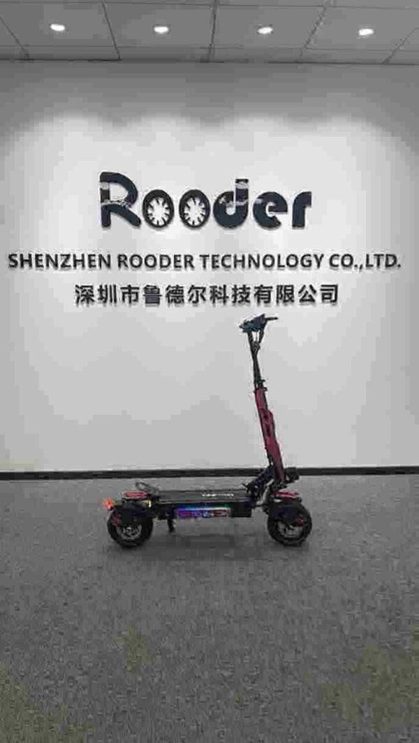 scooter électrique avec usine de siège