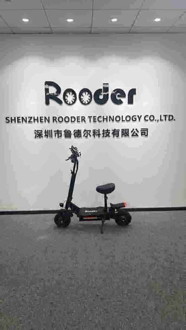 usine de scooters électriques légers
