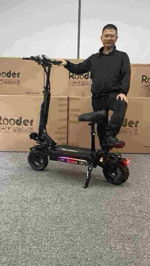 usine de scooters électriques à impulsion